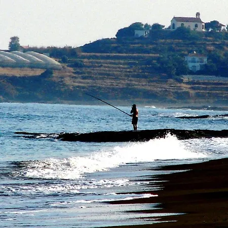 Seafront Family Beachouse In Cyprus Near Polis