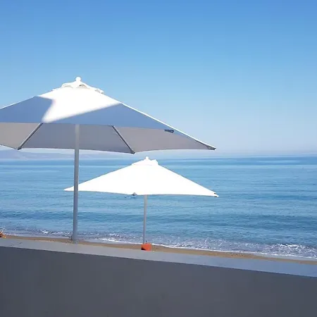 Seafront Family Beachouse In Cyprus Near Polis Kato Yialia
