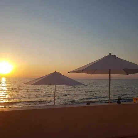 Seafront Family Beachouse In Cyprus Near Polis Kato Yialia
