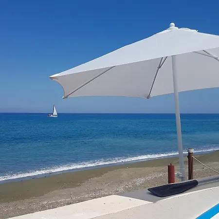 Seafront Family Beachouse In Cyprus Near Polis * Kato Yialia